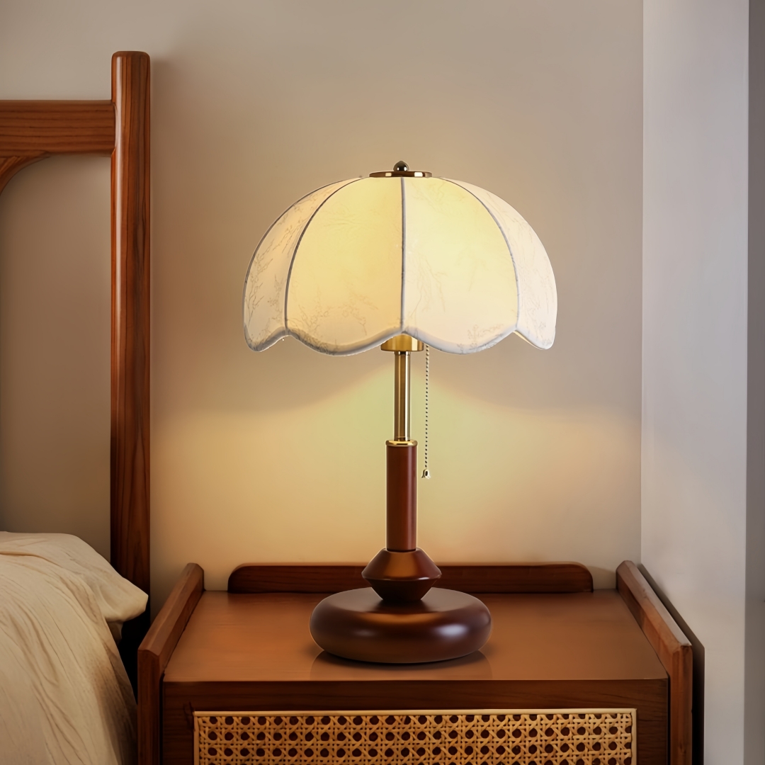 Home Lighting And Decor - Vintage Taraklı Kubbe Masa Lambası Yatak